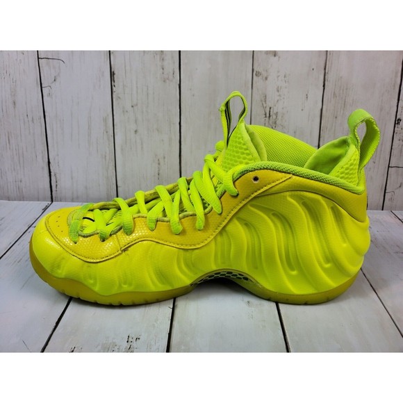 Nike Air Foamposite Pro Volt 2014 Men's Size 9 Sneakers Neon Yellow 624041-700 - Picture 3 of 12